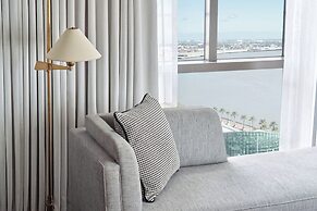 Four Seasons Hotel New Orleans