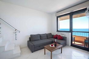 Casa Alice With Shared Pool sea View