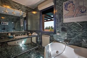 Casa Alice With Shared Pool sea View