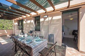 Casa Alice With Shared Pool sea View