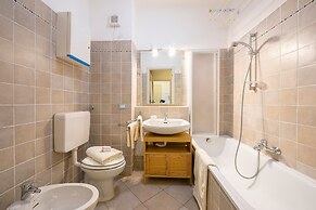 Casa Viola With Shared Pool sea View