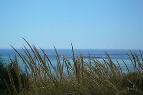 Mediterranean Beach Apartment 180º Sea & Island View, Best Sta Pola Ne