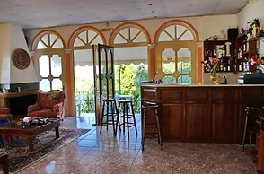 Apraos Bay Hotel In Kalamaki Beach