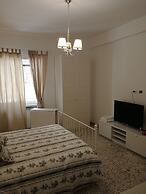 Triple Room With Private Bath 10 Min From Tiburtina Station
