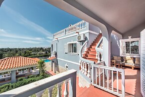 Villa Cadre - 5BR w Private Pool & Snooker Table