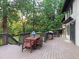 The 2 Forest Rooms--great For Family--and Views