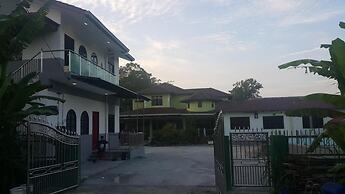Mri Homestay Sg Buloh - 3 Br House Ground Floor With Centralised Priva