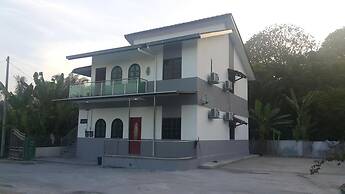 Mri Homestay Sg Buloh - 3 Br House Ground Floor With Centralised Priva