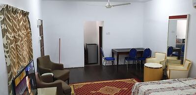 Mri Homestay Sg Buloh - Studio Unit With Chargeable Private Pool