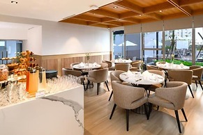 Two-bedrooms, Oakwood Apartments Pik Jakarta