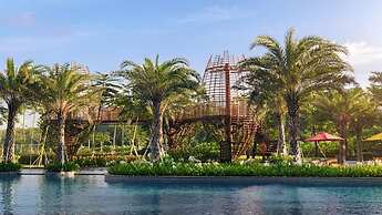 Three-bedrooms, Oakwood Apartments Pik Jakarta