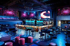 Hard Rock Hotel Bali - Spacious Deluxe Room