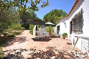 Fantastic Outdoor Area, Private Pool, Tennis Court & Golf Practice Fac