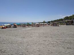 Beautiful and Clean Apartment Close to Taormina