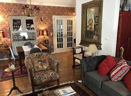 Villa Of Cedars Spirit, Garden Pool