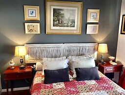 Villa Of Cedars Spirit, Garden Pool