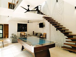 Casa Crucero Verde a Cruise on the Jungle 5 mn Walk to the Beach and T