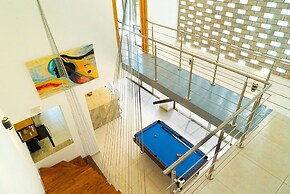 Casa Crucero Verde a Cruise on the Jungle 5 mn Walk to the Beach and T