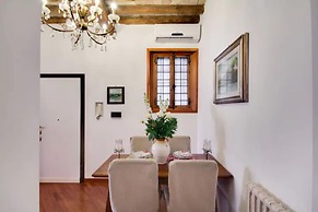 Panth&home Charming Accomodation Just one Block From Pantheon