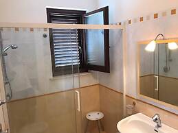 Orange Apartment 100 Meters From The Sea