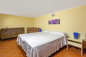 1905 Villa Artas