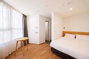 Kenny Stay Jeju Mosulpo - Hotel Kenny