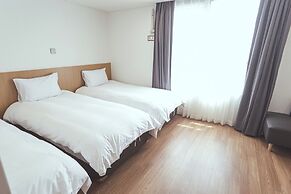 Kenny Stay Jeju Mosulpo - Hotel Kenny