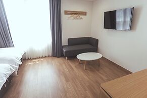 Kenny Stay Jeju Mosulpo - Hotel Kenny