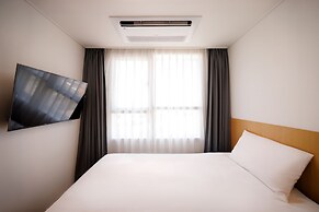 Kenny Stay Jeju Mosulpo - Hotel Kenny