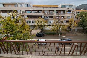 Luxury Apartment in City Center II