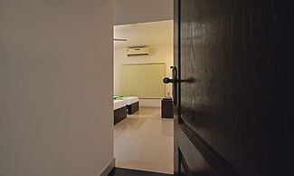 Treebo Samhaar Residency Thoraipakkam