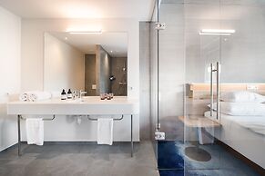 FIRMAMENT Hotel