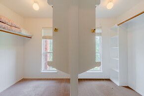 Discount Included! Newly Renovated Home With Spacious Interior & Backy