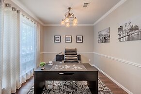 Discount Included! Newly Renovated Home With Spacious Interior & Backy