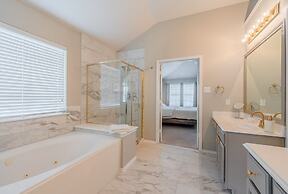 Discount Included! Newly Renovated Home With Spacious Interior & Backy