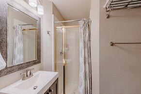 Discount Included! Newly Renovated Home With Spacious Interior & Backy