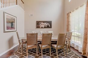 Discount Included! Newly Renovated Home With Spacious Interior & Backy