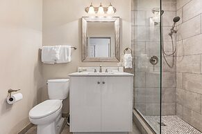 Elegant condos in New Orleans