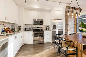 Elegant condos in New Orleans