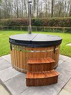 Luxury Lodge With Garden in a Grade II' Listed Estate