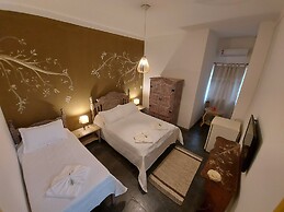 Rancho da Serra Pousada