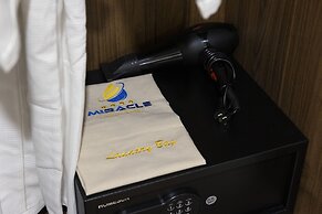 Miracle Luxury Hotel