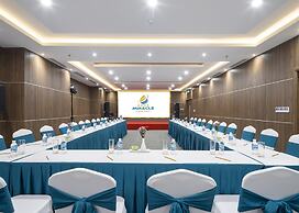 Miracle Luxury Hotel