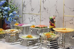 Miracle Luxury Hotel