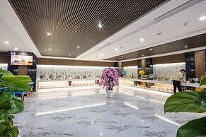 Miracle Luxury Hotel