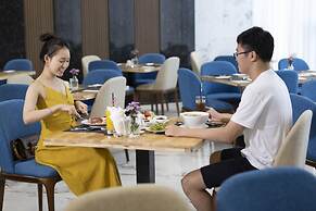 Miracle Luxury Hotel