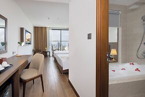 Miracle Luxury Hotel
