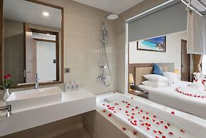 Miracle Luxury Hotel