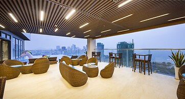 Miracle Luxury Hotel