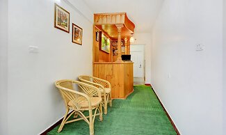 Treebo Atithi Bhavan, 1 Km From Ooty Lake